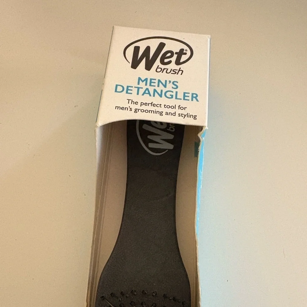 NWT Wet Brush Men’s Detangler Brush